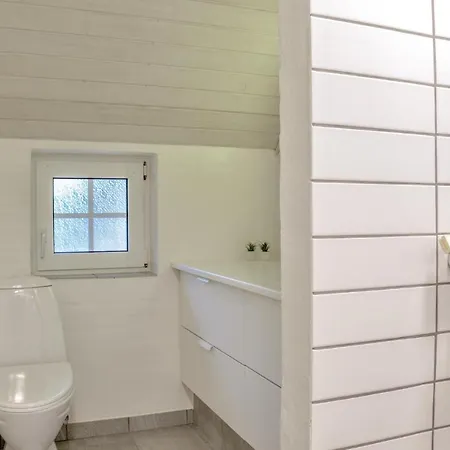 Casa vacanze Six-bedroom Holiday In Ulfborg